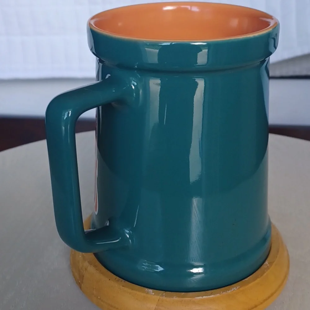 NFL Miami Dolphins Vintage 3D Sculpted Ultima 16 Oz Coffee Mug - Picture 4 of 13